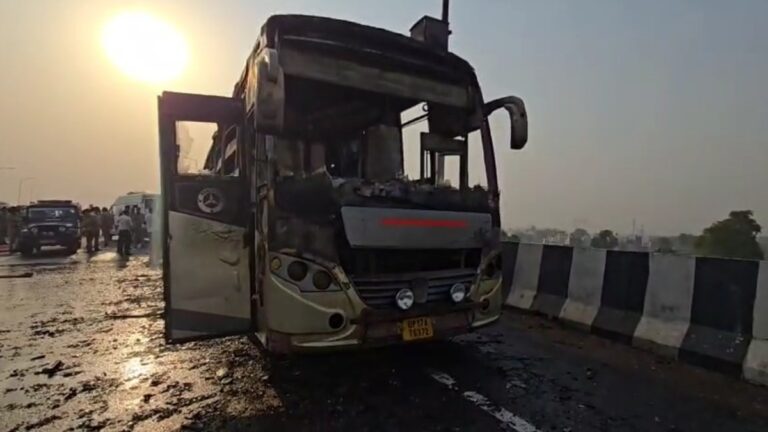 bus-fire-1747275764.jpg