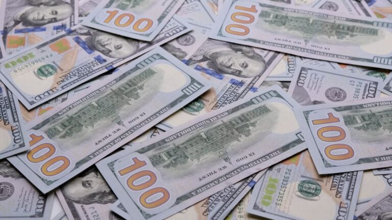 dollar-pixabay-1747409315.jpg