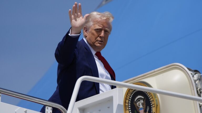 donald-trump-1747015904.jpg
