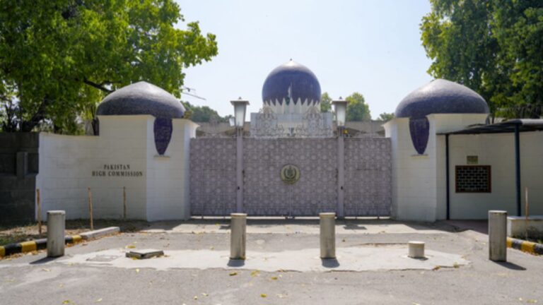 pak-high-commission-1747150721.jpg