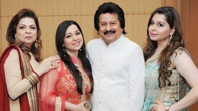 pankaj-udhas-1747419823.jpg