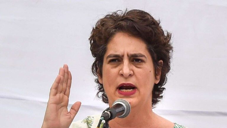 priyanka-gandhi-1747026214.jpg
