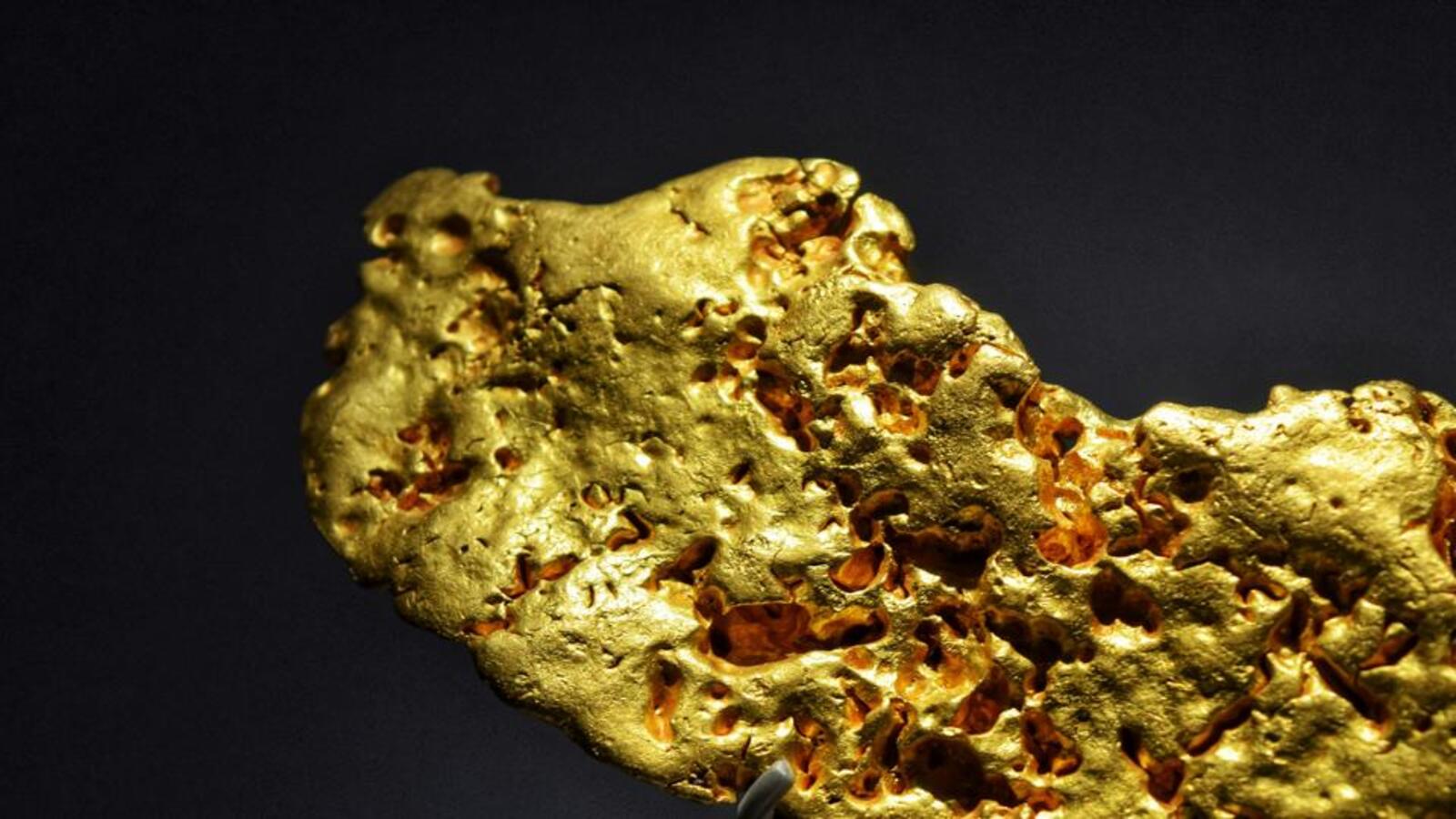 India bans imports of alloys with more than 1% gold